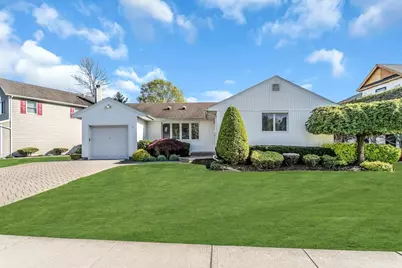 20 Doone Drive, Syosset, NY 11791 - Photo 1