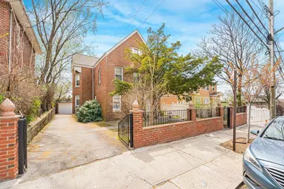 720 E 231st Street, Bronx, NY 10466 - Photo 1