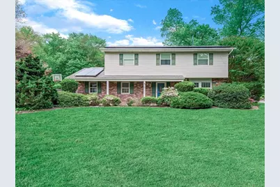 9 Cresthill Place, Smithtown, NY 11787 - Photo 1