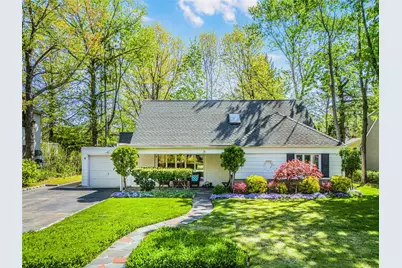 31 Chadwick Road, Great Neck, NY 11023 - Photo 1