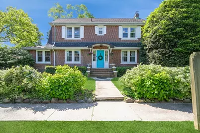 4 Cayuga Avenue, East Northport, NY 11731 - Photo 1