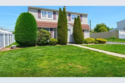 30 Castle Lane, Levittown, NY 11756 - Photo 1