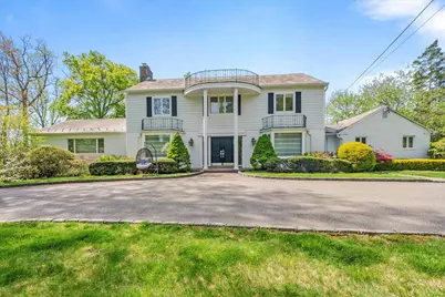 22 Channel Drive, Great Neck, NY 11024 - Photo 1