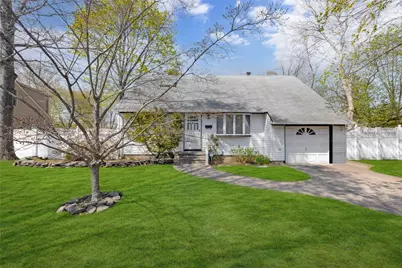 5 Krause Street, Bay Shore, NY 11706 - Photo 1