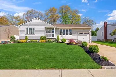 35 Ontario Ave., Massapequa, NY 11758 - Photo 1