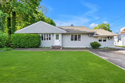 6 Seminole Street, Centerport, NY 11721 - Photo 1