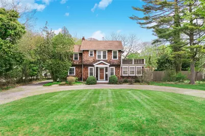 7 N Howells Point Road, Bellport, NY 11713 - Photo 1