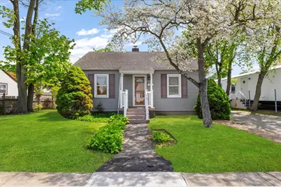 12 Leyden Street, Huntington Station, NY 11746 - Photo 1