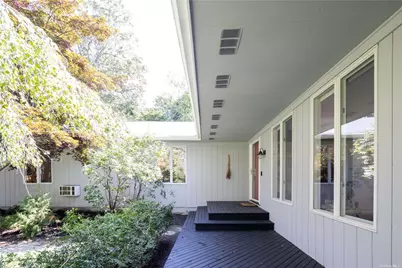 925 Bennetts Pond Lane, Mattituck, NY 11952 - Photo 1