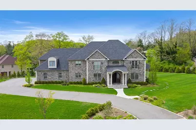 2 Enclave Court, Dix Hills, NY 11746 - Photo 1