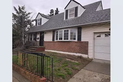 163 E Hawthorne Avenue, Valley Stream, NY 11580 - Photo 1