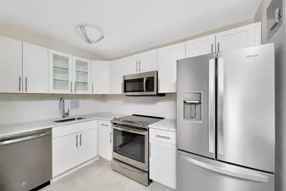 167-05 12 Ave Ave. #4B, Whitestone, NY 11357 - Photo 1