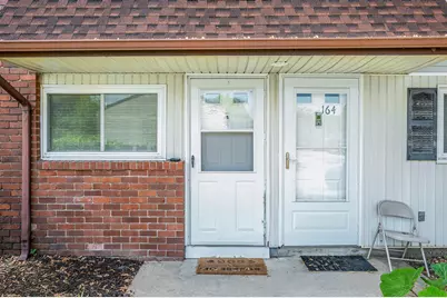 163 Pointe Cir N #163, Coram, NY 11727 - Photo 1