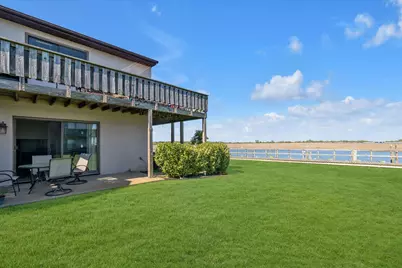 1 Anchorage #401, Freeport, NY 11520 - Photo 1