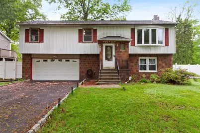 4 Abraham Gunn Memorial Drive, Cortlandt Manor, NY 10567 - Photo 1