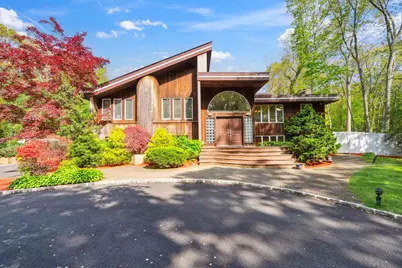 41 Beaumont Drive, Melville, NY 11747 - Photo 1