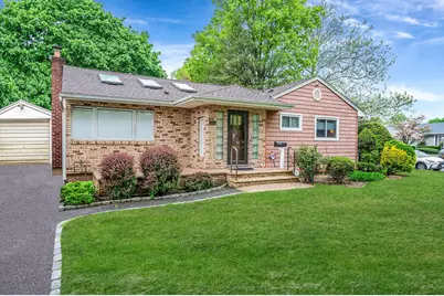 444 Glenwood Lane, East Meadow, NY 11554 - Photo 1