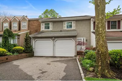 53 Estate Court, Woodbury, NY 11797 - Photo 1