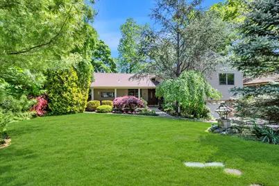 44 Fernwood Lane, Roslyn, NY 11576 - Photo 1
