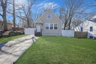14 Hawthorne Street, Mastic, NY 11950 - Photo 1