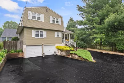 289 Maplewood Road, Huntington Station, NY 11746 - Photo 1