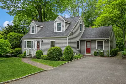 5 Polly Place, Huntington, NY 11743 - Photo 1