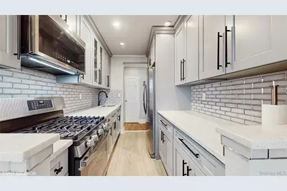 3 Sadore Lane #3B, Yonkers, NY 10710 - Photo 1