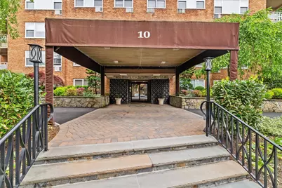 10 Old Mamaroneck Road #3F, White Plains, NY 10605 - Photo 1