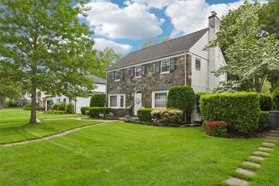 42 Huntington Road, Garden City, NY 11530 - Photo 1