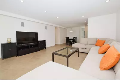 100 Great Neck Road #1D, Great Neck, NY 11021 - Photo 1