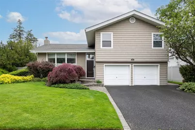 38 Fountain Lane, Jericho, NY 11753 - Photo 1