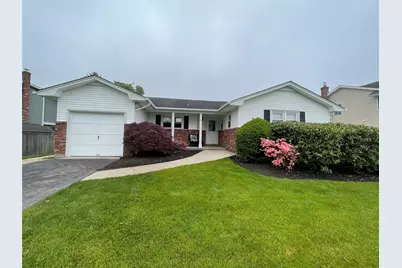 52 Hofstra Drive, Smithtown, NY 11787 - Photo 1