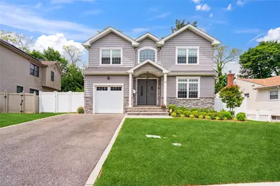 88 Willets Drive, Syosset, NY 11791 - Photo 1