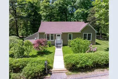 6 Knolls Road, Poughkeepsie, NY 12601 - Photo 1