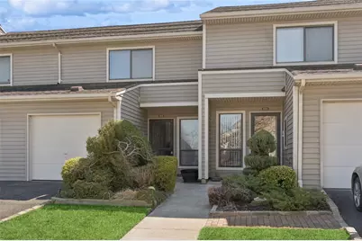 100 Daly Boulevard #2605, Oceanside, NY 11572 - Photo 1