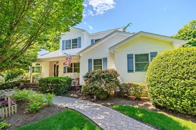 4 Pak Court, East Setauket, NY 11733 - Photo 1