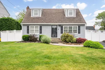 129 Michel Avenue, Farmingdale, NY 11735 - Photo 1
