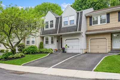 31 Manors Drive, Jericho, NY 11753 - Photo 1