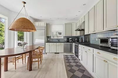 14 Covey Court, East Hampton, NY 11937 - Photo 1