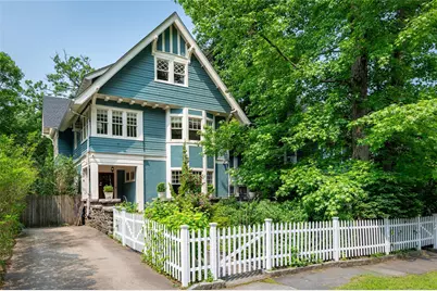 305 Park Hill Avenue, Yonkers, NY 10705 - Photo 1