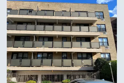 101 Jackson Ave #4A, Mineola, NY 11501 - Photo 1