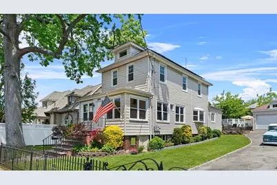 1370 Kearney Avenue, Bronx, NY 10465 - Photo 1