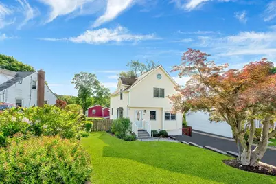 22 Livingston Avenue, Valhalla, NY 10595 - Photo 1