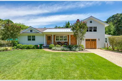 2 Longview Road, Southampton, NY 11968 - Photo 1