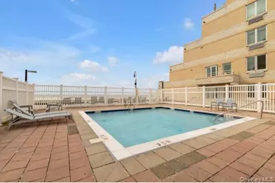 440 W Broadway #3A, Long Beach, NY 11561 - Photo 1