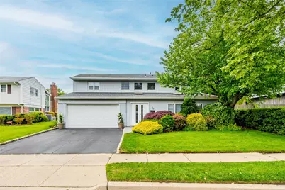 36 Randy Lane, Plainview, NY 11803 - Photo 1