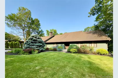 34 Brentwood Drive, Poughkeepsie, NY 12603 - Photo 1