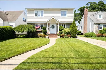1004 Jackson Avenue, Franklin Square, NY 11010 - Photo 1
