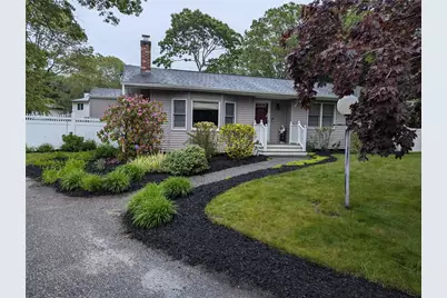 6 Westerly Court, Hampton Bays, NY 11946 - Photo 1