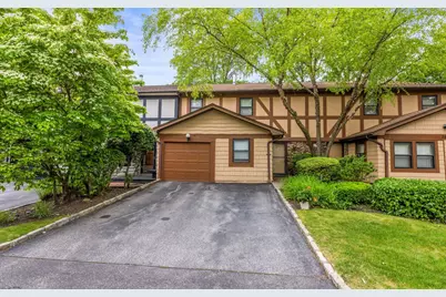 24 Hampton Court, Woodbury, NY 11797 - Photo 1